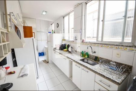 Apartamento à venda com 62m², 2 quartos e sem vaga Apartamento à venda com 62m², 2 quartos e sem vagaCozinha