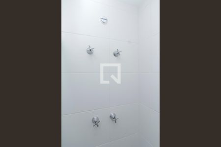 Apartamento para alugar com 58m², 2 quartos e 1 vaga Apartamento para alugar com 58m², 2 quartos e 1 vagaBanheiro da Suíte