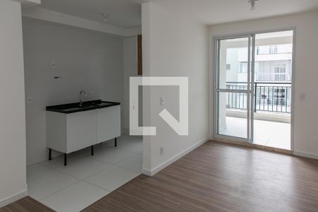 Apartamento para alugar com 3 quartos, 73m² em Vila Mazzei, São Paulo