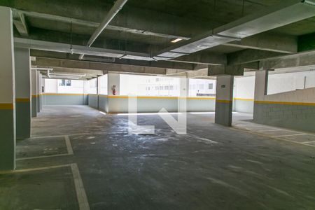 Garagem de apartamento para alugar com 3 quartos, 73m² em Vila Mazzei, São Paulo