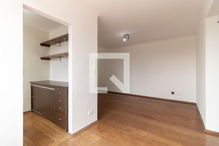 Apartamento para alugar com 68m², 2 quartos e 1 vaga Apartamento para alugar com 68m², 2 quartos e 1 vagaSala
