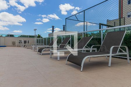 Apartamento à venda com 73m², 2 quartos e 2 vagasÁrea comum - Piscina