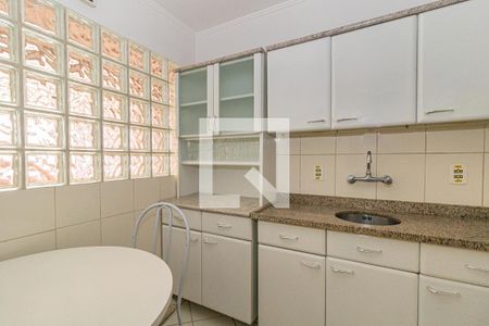 Apartamento à venda com 82m², 2 quartos e sem vagaCozinha e Área de Serviço