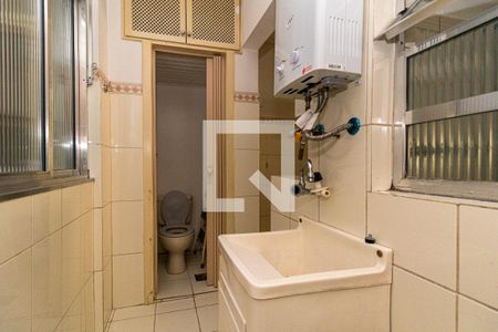 Apartamento à venda com 82m², 2 quartos e sem vagaCozinha e Área de Serviço