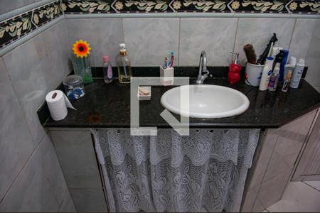 Casa à venda com 850m², 2 quartos e 1 vagaBanheiro Social