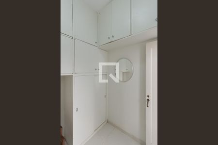 Apartamento para alugar com 100m², 3 quartos e 1 vaga Apartamento para alugar com 100m², 3 quartos e 1 vagaQuarto de Serviço