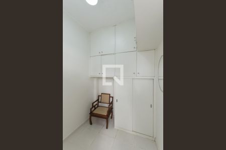 Apartamento para alugar com 100m², 3 quartos e 1 vaga Apartamento para alugar com 100m², 3 quartos e 1 vagaQuarto de Serviço