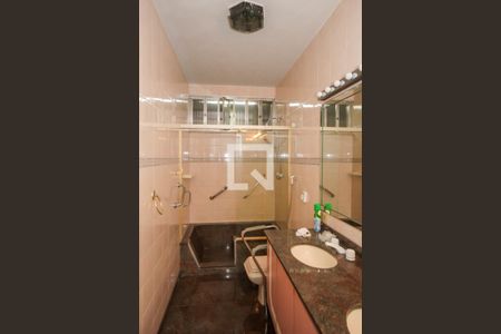 Apartamento à venda com 220m², 4 quartos e 1 vagaBanheiro  - Suite 