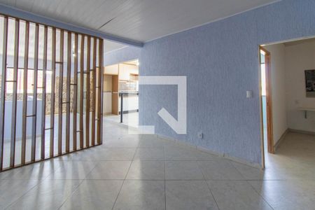Casa à venda com 360m², 2 quartos e sem vaga Casa à venda com 360m², 2 quartos e sem vagaSala