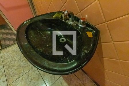 Casa para alugar com 120m², 2 quartos e sem vaga Casa para alugar com 120m², 2 quartos e sem vagaBanheiro - Torneira