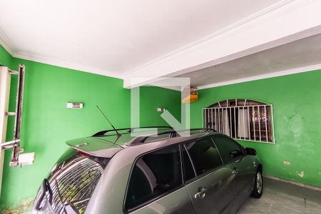 Casa à venda com 165m², 3 quartos e 2 vagas Casa à venda com 165m², 3 quartos e 2 vagasGaragem