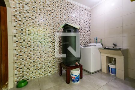 Casa à venda com 165m², 3 quartos e 2 vagas Casa à venda com 165m², 3 quartos e 2 vagasÁrea de Serviço