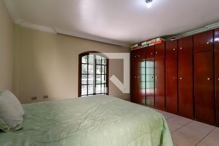 Suíte de casa à venda com 3 quartos, 165m² em Jardim Maria Rosa, Taboão da Serra