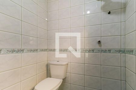 Banheiro da Suíte de casa à venda com 3 quartos, 165m² em Jardim Maria Rosa, Taboão da Serra
