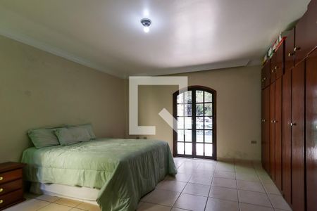 Suíte de casa à venda com 3 quartos, 165m² em Jardim Maria Rosa, Taboão da Serra