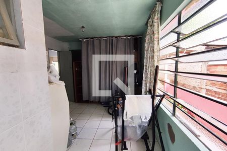 Casa à venda com 120m², 2 quartos e 1 vaga Área de Serviço