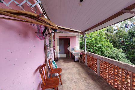 Casa à venda com 120m², 2 quartos e 1 vagaSacada