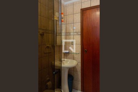 Apartamento para alugar com 90m², 2 quartos e 2 vagas Apartamento para alugar com 90m², 2 quartos e 2 vagasBanheiro da suíte