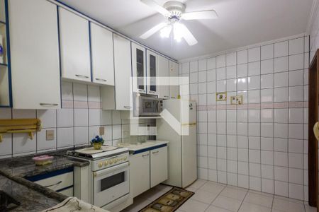 Apartamento para alugar com 90m², 2 quartos e 2 vagas Apartamento para alugar com 90m², 2 quartos e 2 vagasCozinha