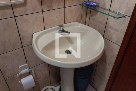 Apartamento para alugar com 90m², 2 quartos e 2 vagas Apartamento para alugar com 90m², 2 quartos e 2 vagasDetalhe banheiro da suíte