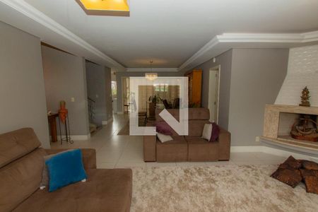 Sala de casa à venda com 3 quartos, 330m² em Sarandi, Porto Alegre