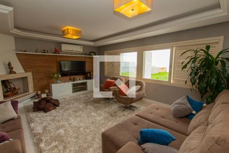 Sala de casa à venda com 3 quartos, 330m² em Sarandi, Porto Alegre