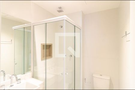 Apartamento à venda com 29m², 1 quarto e sem vaga Apartamento à venda com 29m², 1 quarto e sem vagaBanheiro Social