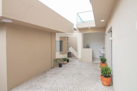 Quintal de casa à venda com 5 quartos, 250m² em Vila Almeida, São Paulo