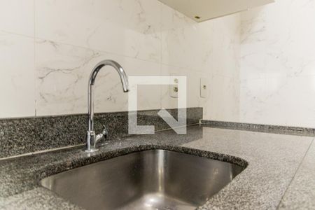 Apartamento à venda com 52m², 2 quartos e 1 vagaCozinha - Torneira