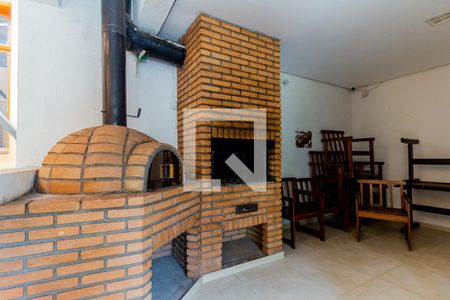 Apartamento à venda com 52m², 2 quartos e 1 vagaChurraqueira