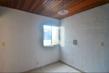Sala de apartamento à venda com 2 quartos, 41m² em Guajuviras, Canoas