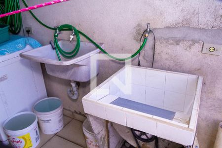 Casa à venda com 134m², 3 quartos e 5 vagas Casa à venda com 134m², 3 quartos e 5 vagasÁrea de Serviço