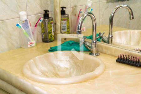 Casa à venda com 134m², 3 quartos e 5 vagas Casa à venda com 134m², 3 quartos e 5 vagasBanheiro