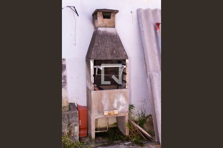 Casa à venda com 134m², 3 quartos e 5 vagas Casa à venda com 134m², 3 quartos e 5 vagasQuintal