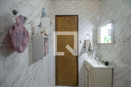 Casa de condomínio à venda com 251m², 4 quartos e 3 vagasBanheiro da Suite