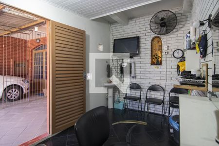 Casa de condomínio à venda com 251m², 4 quartos e 3 vagasÁrea de Garagem Transformada em Comércio