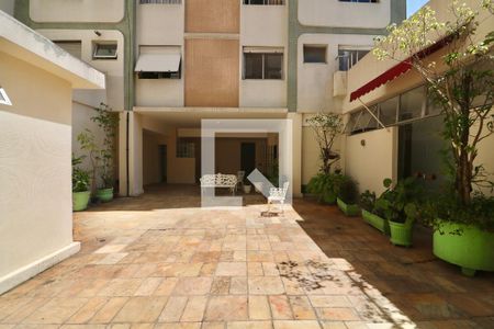 Apartamento à venda com 64m², 2 quartos e 1 vaga Apartamento à venda com 64m², 2 quartos e 1 vagaÁrea comum