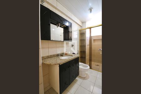 Apartamento à venda com 64m², 2 quartos e 1 vaga Apartamento à venda com 64m², 2 quartos e 1 vagaBanheiro