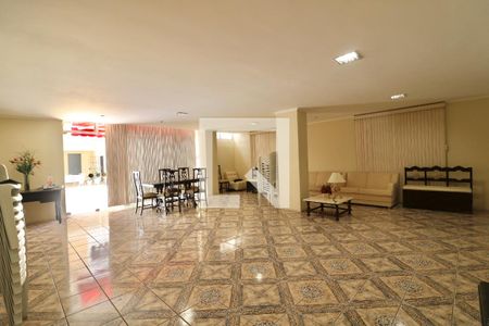 Apartamento à venda com 64m², 2 quartos e 1 vaga Apartamento à venda com 64m², 2 quartos e 1 vagaÁrea comum - Salão de festas