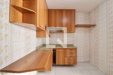 Apartamento à venda com 64m², 2 quartos e 1 vaga Apartamento à venda com 64m², 2 quartos e 1 vagaCozinha