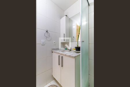 Apartamento à venda com 73m², 3 quartos e 2 vagasBanheiro social