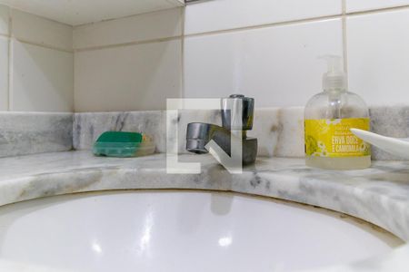 Apartamento à venda com 73m², 3 quartos e 2 vagasBanheiro social