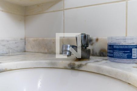 Apartamento à venda com 73m², 3 quartos e 2 vagasBanheiro da suíte