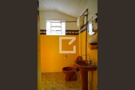 Casa à venda com 140m², 3 quartos e sem vagaBanheiro Pátio