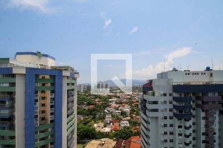 Apartamento à venda com 80m², 2 quartos e 1 vagaÁrea comum - Piscina (Vista)