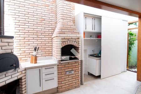 Casa à venda com 120m², 3 quartos e 2 vagasChurrasqueira / Área de Serviço