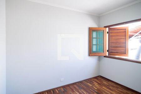 Casa à venda com 120m², 3 quartos e 2 vagasQuarto 2