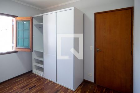 Casa à venda com 120m², 3 quartos e 2 vagasQuarto 2