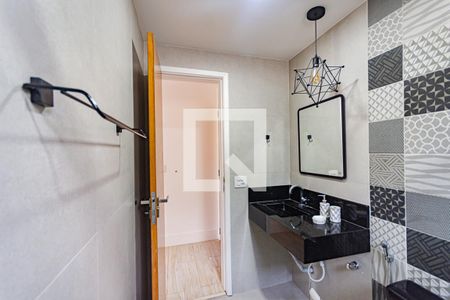 Casa à venda com 155m², 3 quartos e 4 vagasBanheiro da Suíte 1