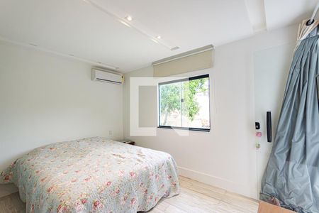 Casa à venda com 155m², 3 quartos e 4 vagasSuite 1